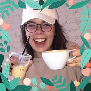 Meet your Posher, Olivia